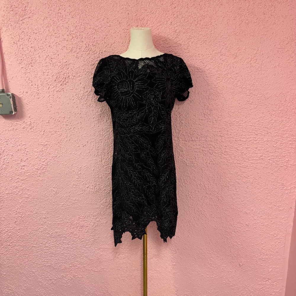 Chic Black Floral Dress